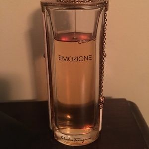 Salvatore Ferragamo parfum “Emozione”